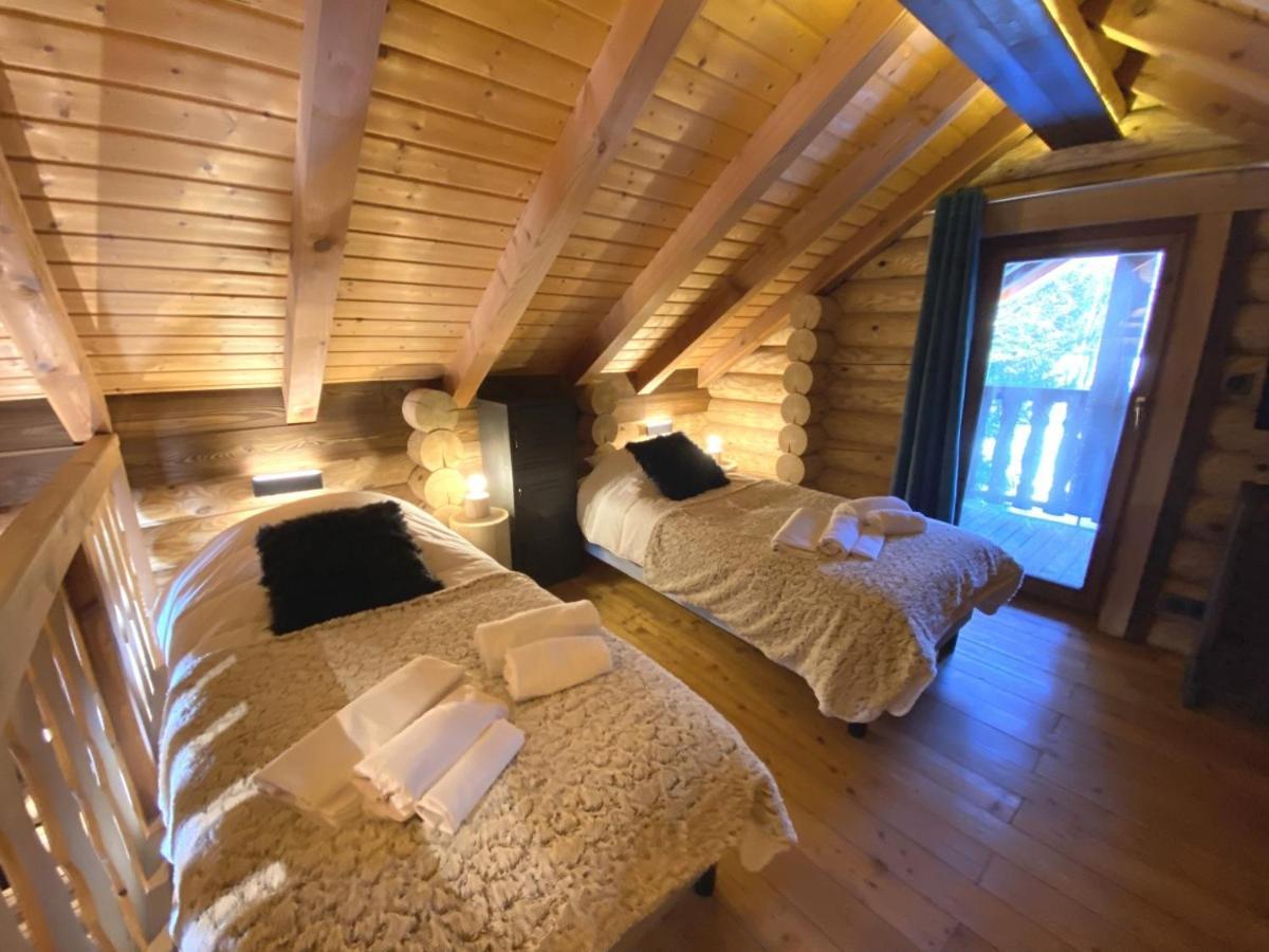 L'Ours Noir Chalet En Rondins ラ・ブレス エクステリア 写真